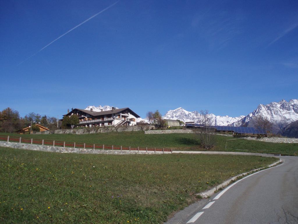 Agriturismo Plan D'Avie Aosta Szoba fotó
