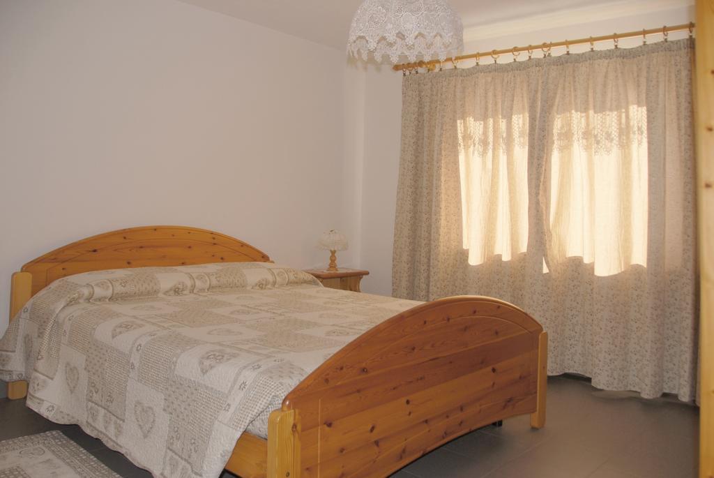 Agriturismo Plan D'Avie Aosta Szoba fotó